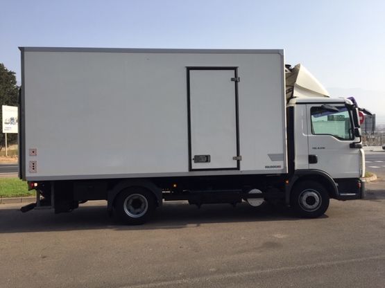 HidalgoTrucks camión isotermo con equipo de frio carrier sin atp 03